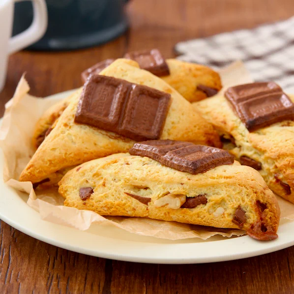 オーブンがある人は是非お試しを！簡単に作れる「サクふわチョコスコーン」のレシピ！