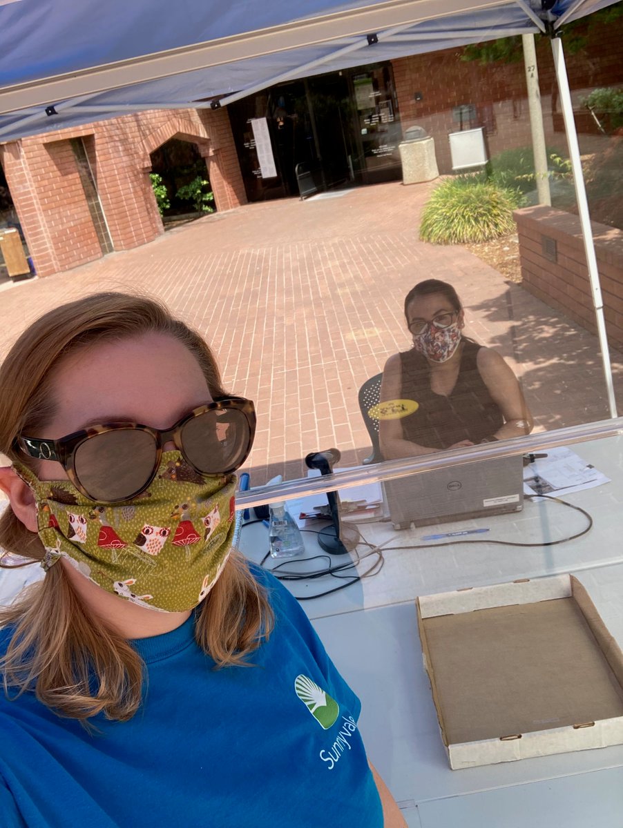 sunnyvalelib's tweet photo. We are open for Sidewalk Service! Pick up holds, return items, get new library cards and more. While the building is still closed, Sidewalk Service will be open Monday through Friday, 1 to 6 p.m.
ℹ️ More info: https://t.co/mxeyJ08Nqb
#SunnyvaleLibrary #SVSidewalkService https://t.co/cteIwqRVth