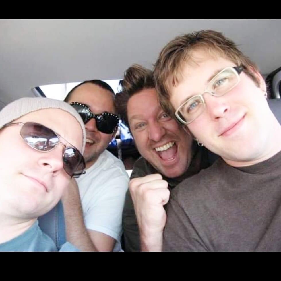 punk_vans's tweet photo. From @tomcheshiresingers “All Night Drug Prowling Wolves, on tour in 2008, squeezed in Lloyd's Honda Passport, Little Rock, Arkansas.”
#allnightdrugprowlingwolves #2000s #littlerock #hondapassport #vanfull https://t.co/ZKUOincWy5