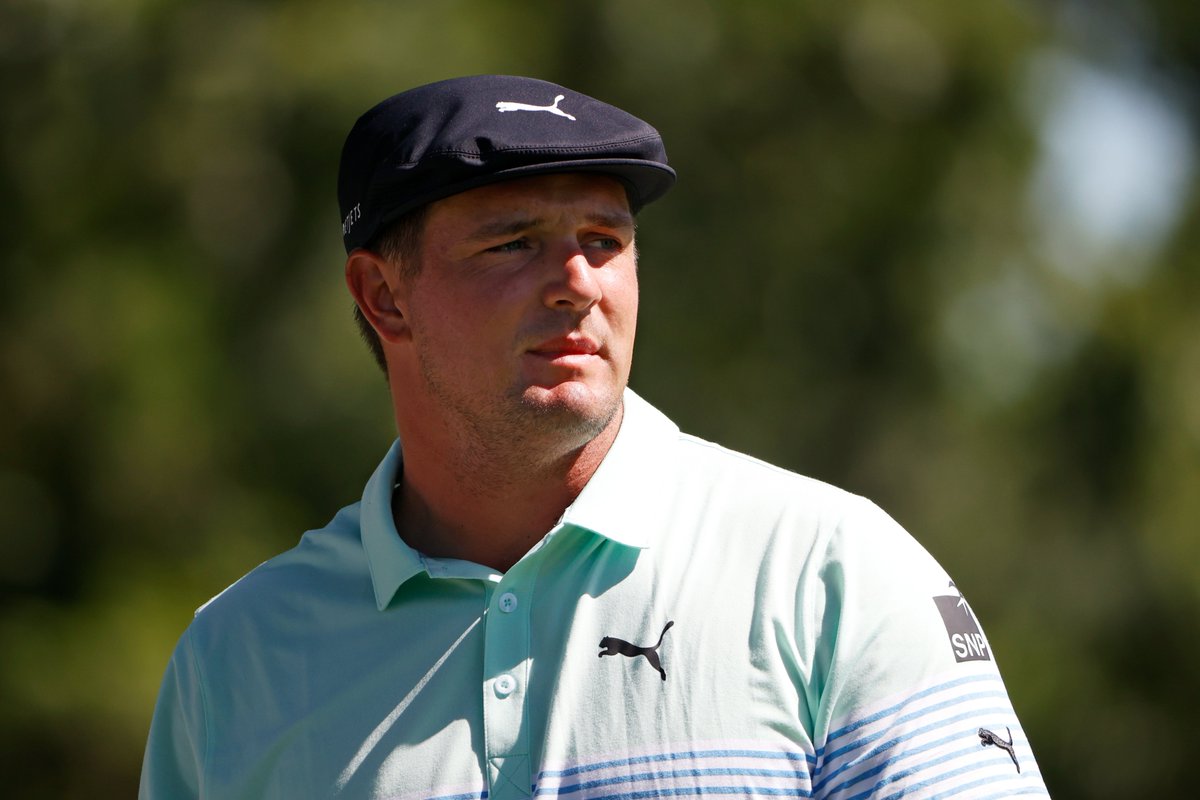 —One is a bald 61-year-old who plays a big ol' draw to milk every last yard from his swing.
—The other is a 240-pound 26-year-old with 192 mph ball speed and a loyal Twitch following.

Tom Lehman. Bryson DeChambeau. Both shot 65 today at Colonial. 

Golf is the best.