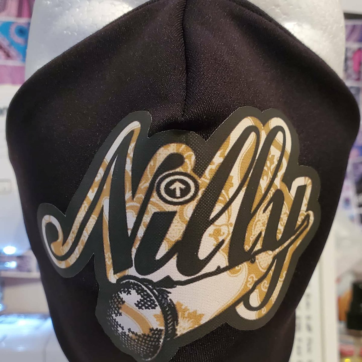 MarcelPBlack's tweet photo. Not only does #QueenMe31 make my merch masks, she also does custom masks for others brands. S/o @its_nilly for shopping with us!!!
If u want one, hit @Ryde_or_Dye_11 up or click https://t.co/xu80MFeFYC

#SupportBlackBusiness
#RealEmceesDontRapOverVocals 
#FreeBLKPPL 
#NillyNation https://t.co/swxqSkyjiG