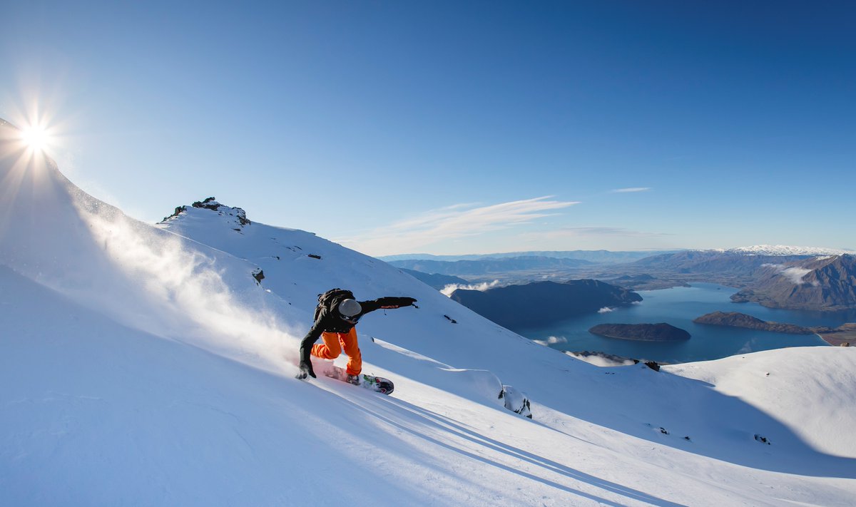 Heli-ski this winter in Queenstown and much more ❄🚁 - mailchi.mp/therees.co.nz/…
#staytherees #thereeshotelqueenstown #tiakipromise #manaakitanga