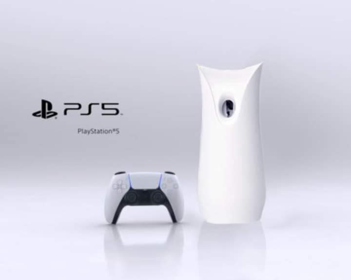 PhaliaNSFW's tweet image. PS5 be like