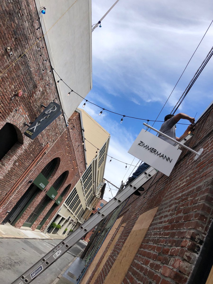 BixRestaurant's tweet photo. We’re getting ready for you!! Looking forward to having you all join us next week. Please note: You will be seated outdoors. We advise you bring layers. Ah...summer in the City! Reservations now open online. https://t.co/ykWqcC1ltz