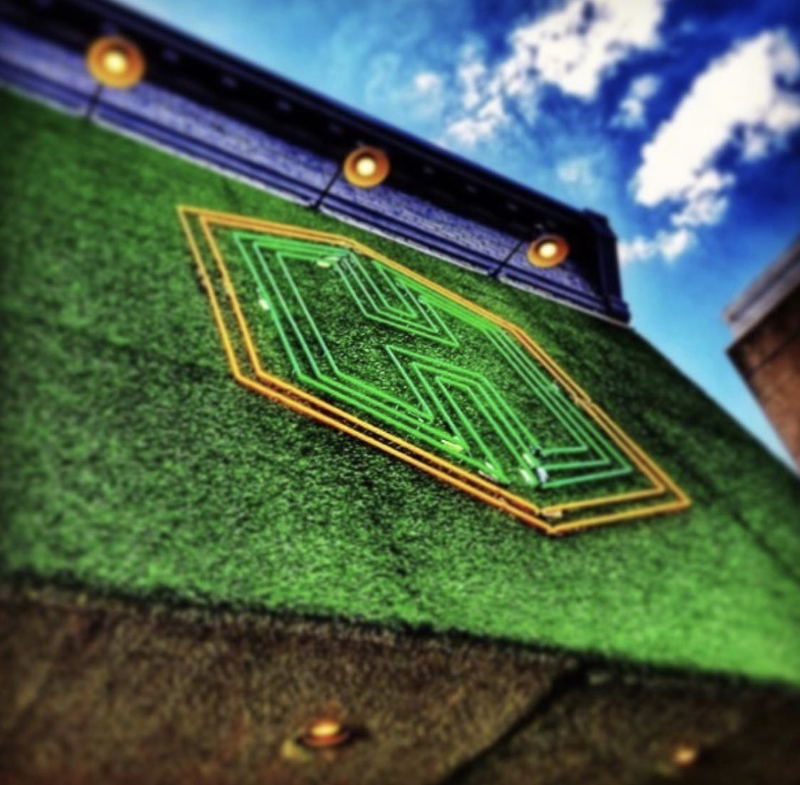 HStCountryClub's tweet image. Every day is like a taco Tuesday &amp;amp; every night is like a Cinco de Mayo. #rootop #deck #food #margarias #beer #sun