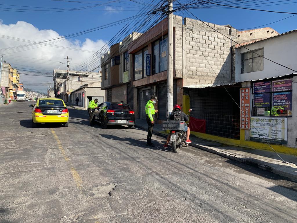 Policía Ecuador tweet media