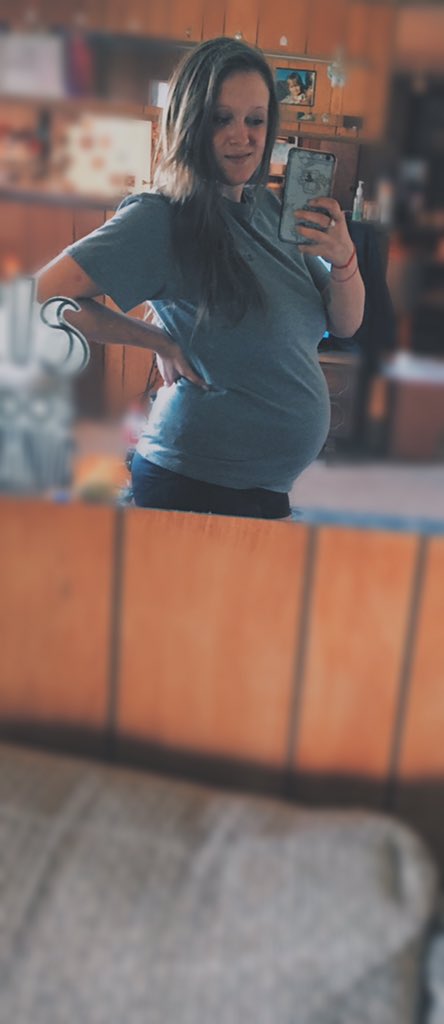 megsss_62's tweet photo. 🤰🏻🤰🏻🤰🏻 https://t.co/2TSrIsAZTv