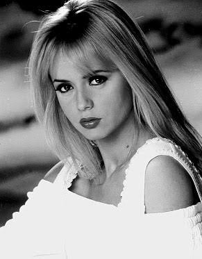 gabyspanic's tweet photo. Me encanta esta foto y a ustedes? Siempre es bueno recordar los momentos hermosos de nuestras vidas, y por supuesto también los momentos difíciles, ¡porque es a través de ellos que crecemos! Bendiciones
Los Amo a Tiempo
Totallll
#TBT https://t.co/g4zrShVih7