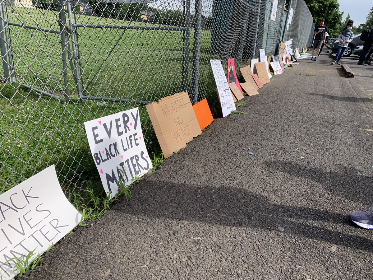 Mayor Heidi Lueb tweet media