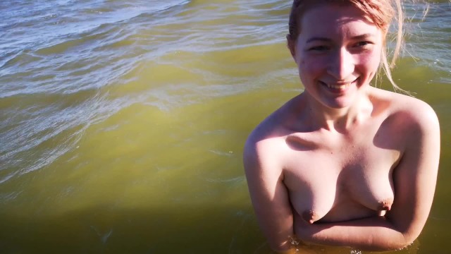 Fresh video on PornhubModels - get it while it's hot: https://t.co/nXHwWcJr1I https://t.co/HLBsNUAxb