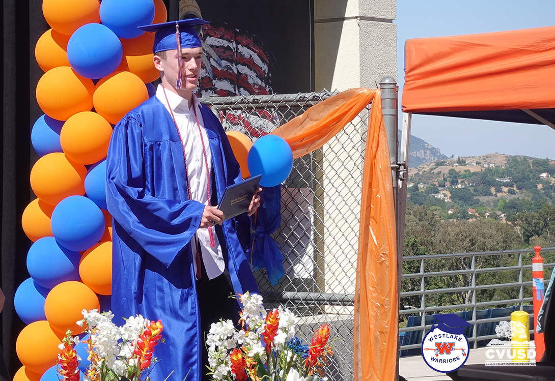 ConejoValleyUSD's tweet photo. #WHSGrad2020
#GoWarriors https://t.co/EX5XlTulHN