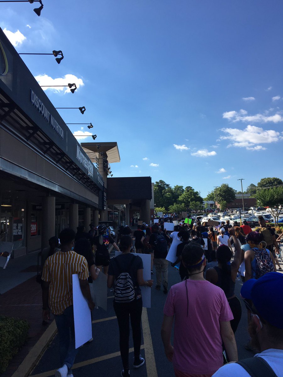 ericpop27's tweet photo. We will not stop. #blmatl #blmatlanta #BlackLivesMatterATL #blacklivesmatteratlanta https://t.co/sr5qjGPn2H