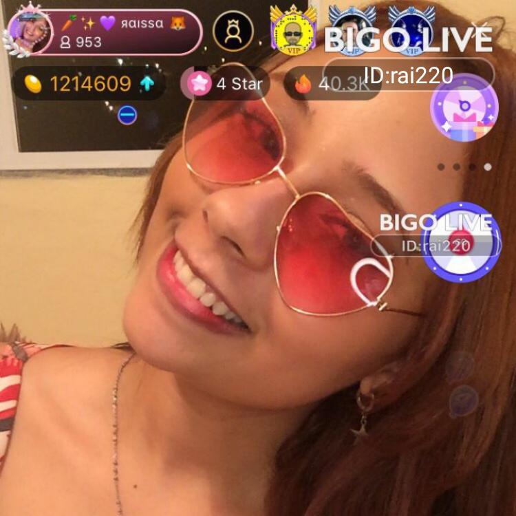 dudubh_cec's tweet photo. Venha assistir a live de 🥕✨ яαıssα ✨ 🦊' em #BIGOLIVE  
https://t.co/kAd5LCHcjk https://t.co/sJgxVu8CsD