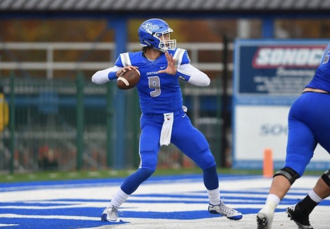 SammyB__2's tweet photo. Extremely Blessed and thankful to receive an offer from Central Connecticut State University ‼️‼️‼️ @Abbott_Burrell https://t.co/VGVeQMtb1z