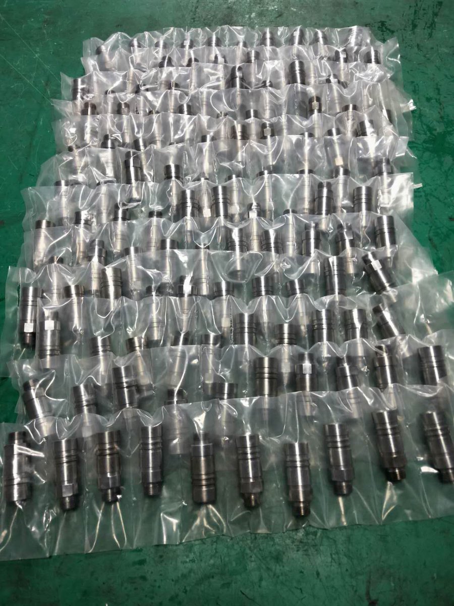 PETblowmold's tweet image. 120pcs Female Coupling C (connector) for blow molder completed.

#femalecoupling #femaleconnector #connectors #couplings #blowingmold #blowmolder