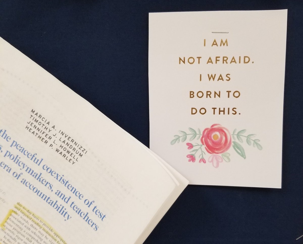 CookeesLit's tweet image. A cardinal made it&apos;s way into my classroom today. When I made eye contact with it, it flew directly out out the open door. Can&apos;t help but think that it&apos;s a sign that I am getting ready to reinvent myself yet again.

#spreadyourwings
#whatstocome