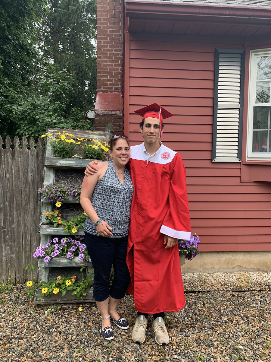 NFAProblems's tweet photo. Surprise! The both of us have been honored to be with you guys this year. Congratulations Class of 2020! @just_3than @lilypop_marie https://t.co/pOvJ2XZnBc