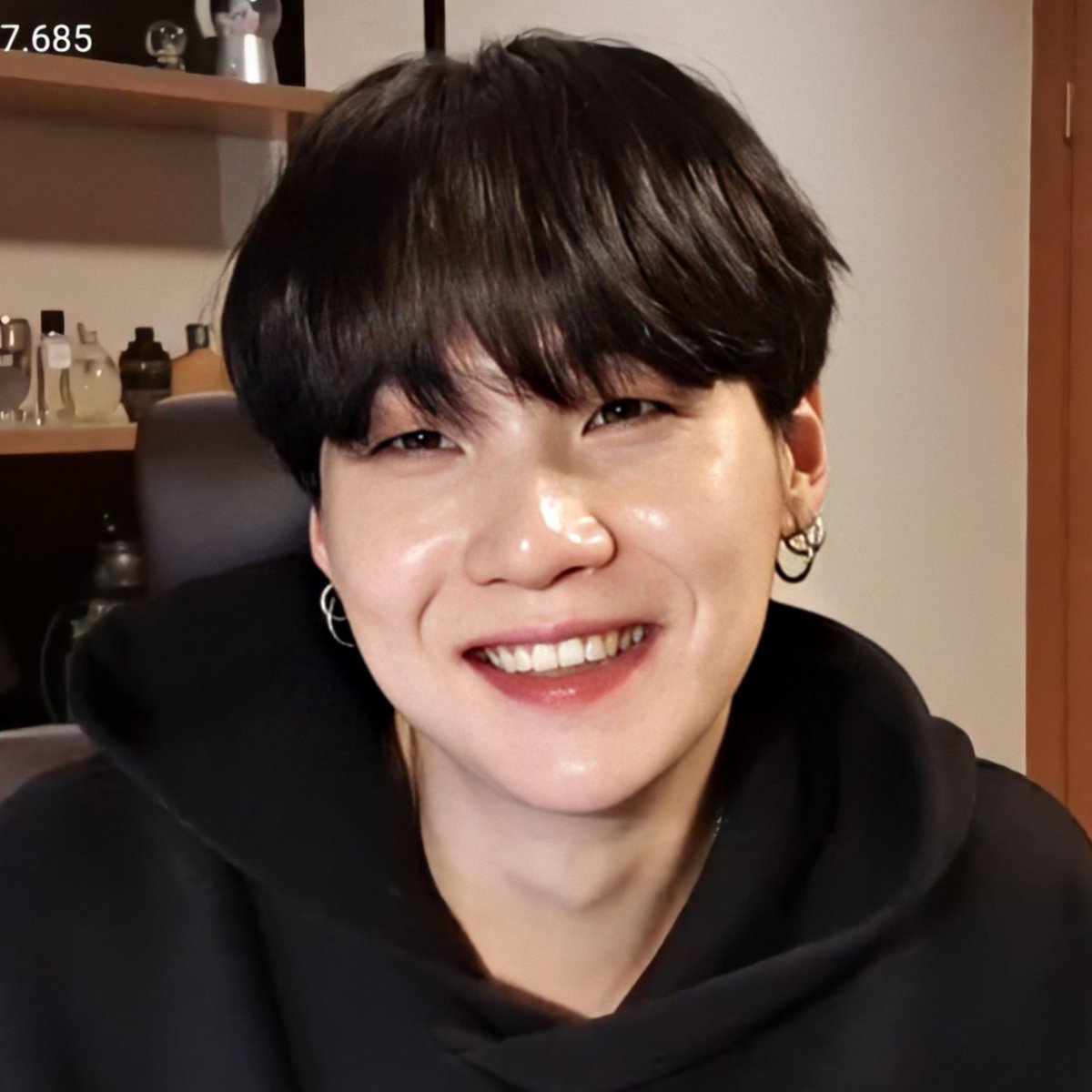 CH4EJOY's tweet photo. ♡ ꜜ BTS ￤ ꜥꜤ our 𝑠𝘩𝑖𝑛𝑖𝑛𝑔  #𝑌𝑂𝑂𝑁𝐺𝐼 start to be all my universe. https://t.co/WeAYdcTuOm