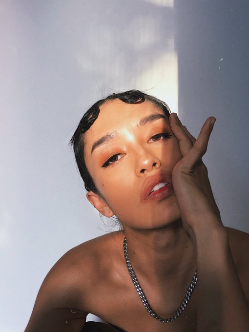 she got the best on earth https://t.co/4iJ98JbYum