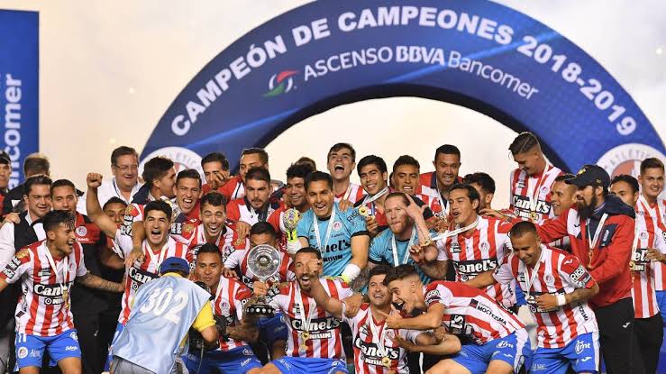 AtletideSanLuis's tweet photo. ¡Bienvenidos a la #LigaMX, @MazatlanFC ! 👋 

Ya nos urge visitar el Estadio Morelo... Digo el Estadio de Mazatlán y nos reciban con un ceviche o un aguachile; como ustedes dicen #ARRE ⚓️

P.D. Siempre nos han caído muy bien los equipos de Sinaloa 🤭 https://t.co/Ea2cfYOBaC