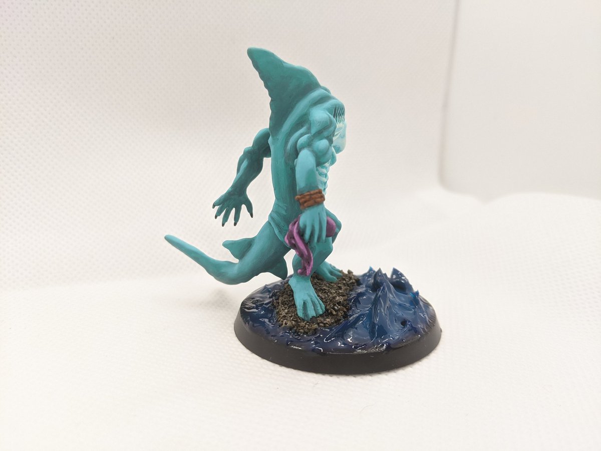 gminipainting's tweet photo. Thank you for all the love for the WIP pictures of the wereshark. Means a lot! He was such a blast to paint. Awesome model and great sculpt!

Wereshark by: @reapermini
Sculpted by: Jason Wiebe
Line: Dark Heaven Legends
Number: 02890
#wereshark #reaperminiatures #reapermini #shark https://t.co/x18Z98DUHq