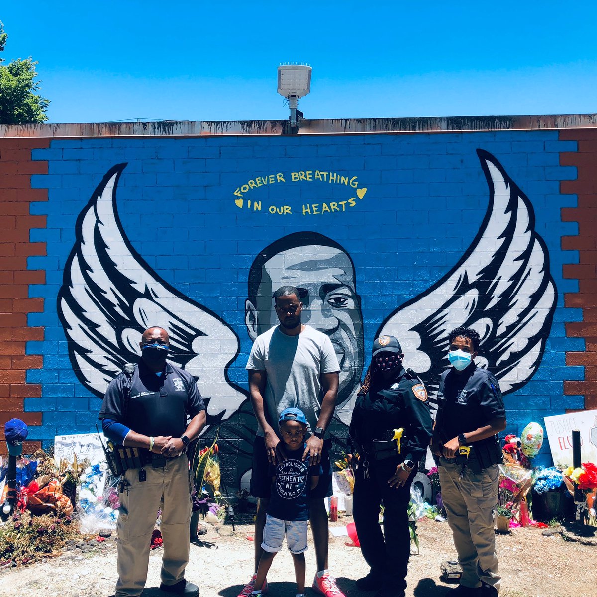 CoachWrightMike's tweet image. Memories of a LifeTime 

#1Egg