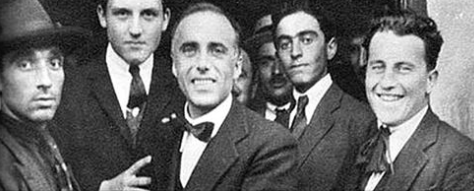 A political murder, a secret trip to London and an American oil company. The Matteotti murder and the origins of Mussolini's totalitarian regime in this incredibly well documented article. From Printed_matter #CentroPrimoLeviny 
👇
shorturl.at/cdjAB