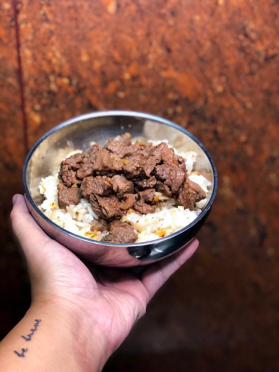 epicureaneatsph's tweet photo. Beef Salpicao 🇵🇭

Happy Independence Day, Philippines! 

#happyindependenceday #beefsalpicao #pinoy #filipino #filipinofood #ulam https://t.co/RZgGroEgHU
