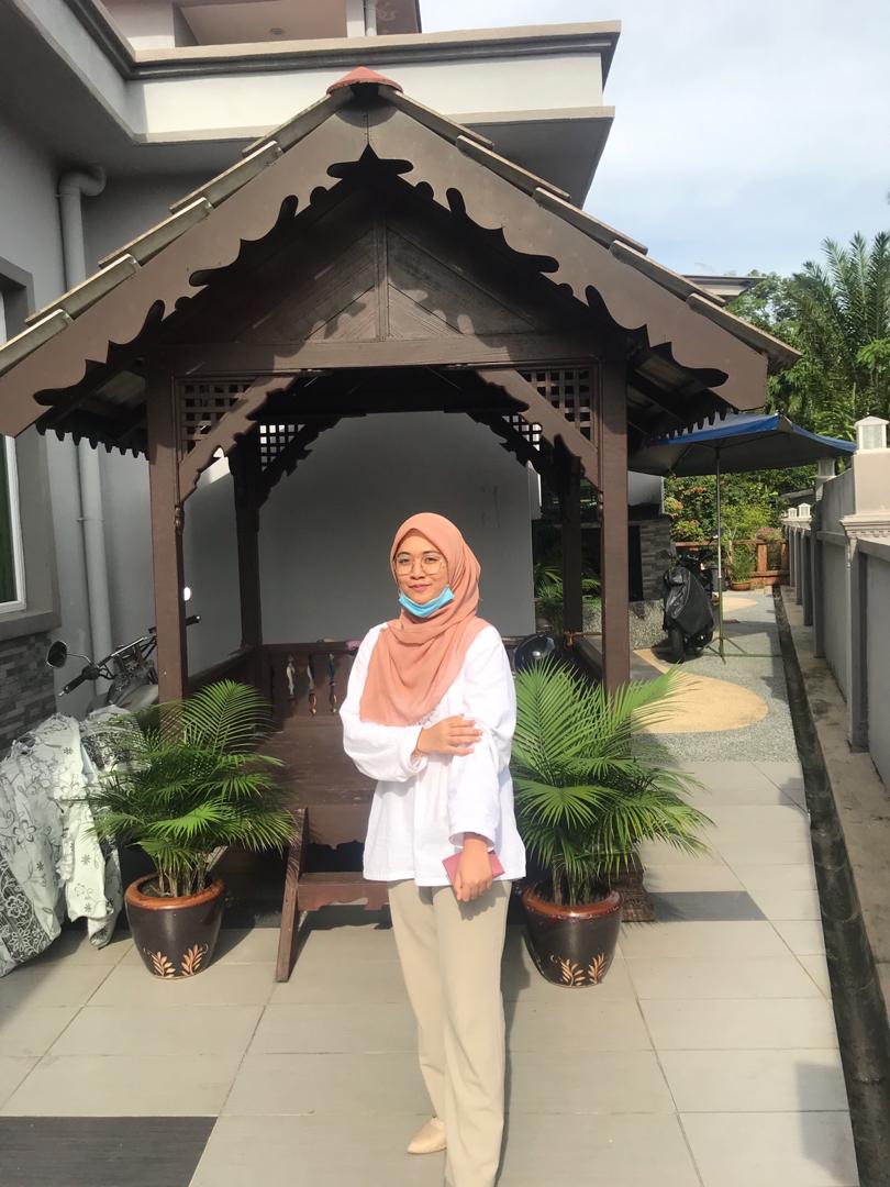 igusernamedstf's tweet photo. Dah repeat, nak repeat lagi wahhh in love betul ni dengan tudung @tashafatnin https://t.co/3zHxIE4HPA