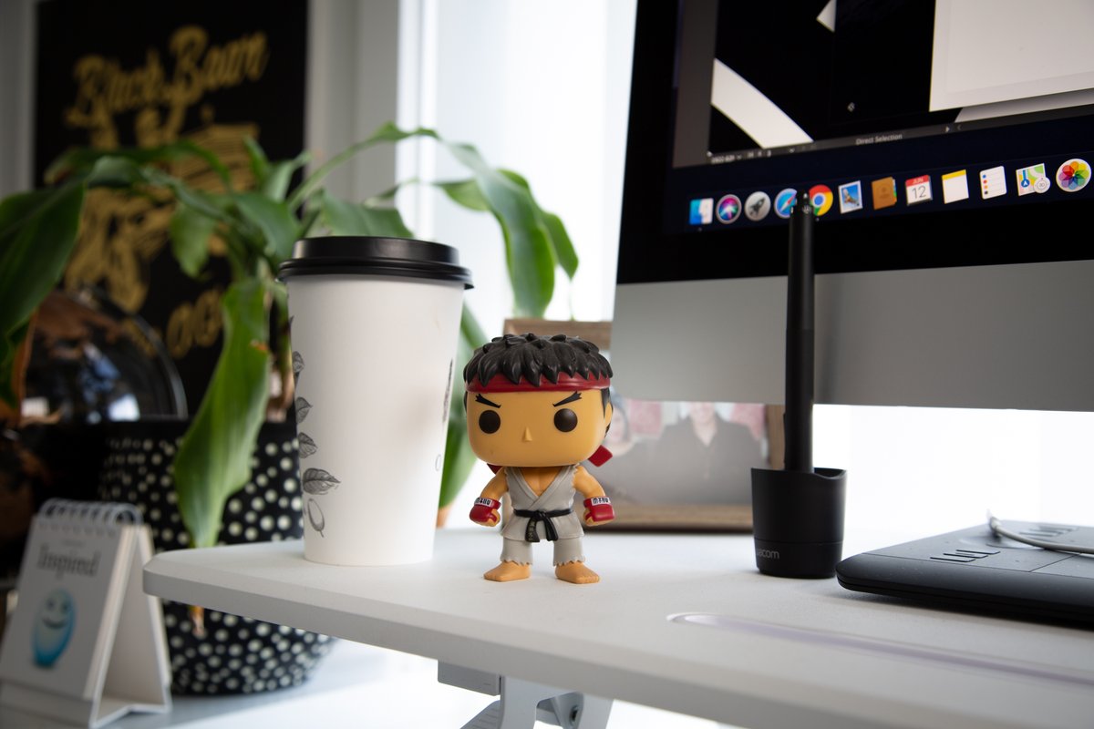 B_BearCreative's tweet image. A day in the life of Black Bear Creative. Brought to you by GoPros, selfie sticks and self-timing cameras. #happyfriday  #creativephotography #FridayFun #OfficeSpace #WorkFromHome