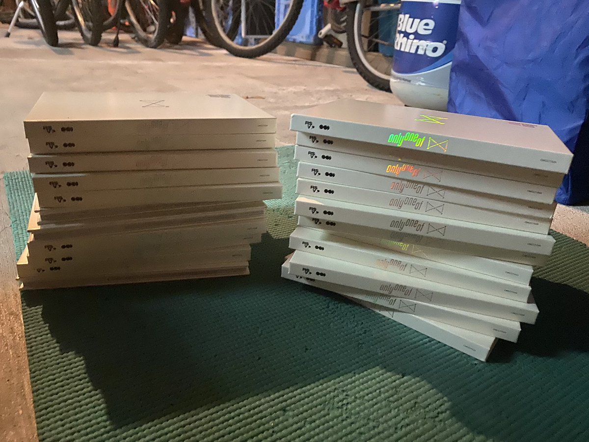 foryechan_'s tweet photo. WTS / USA ONLY
onlyoneof produced by part 1 albums white version
-$12 usd shipped
-includes member pc of your choice and freebie ๐
pls dm if interested ๐
#onlyoneof #onlyoneofalbum #onlyoneofpc #onlyoneofphotocard #onlyoneofkpop https://t.co/hqGSMvJpd4