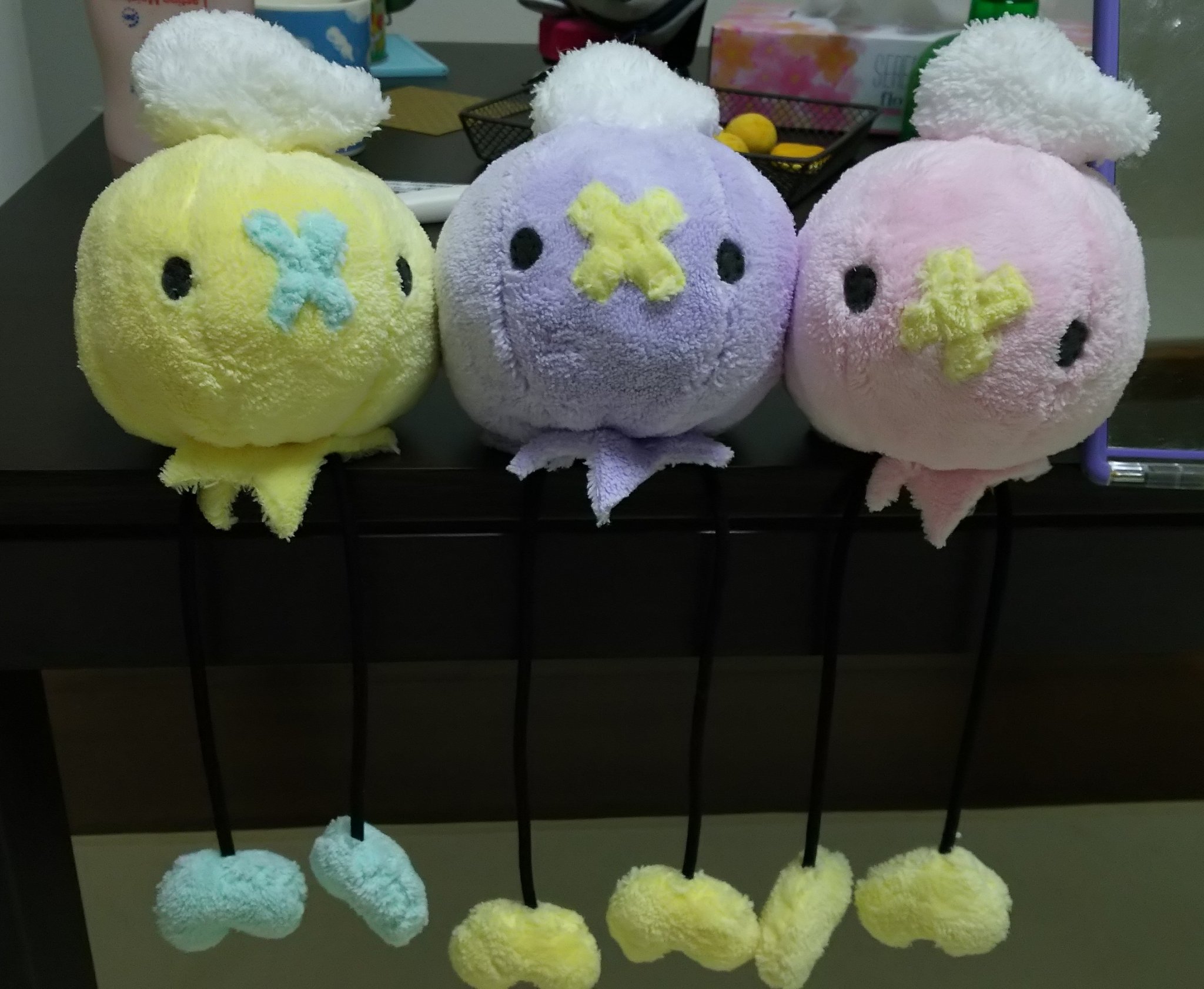 Mana ぬいぐるみ作ってます ぬいぐるみ作り出したの5年前なんだ 結婚する前なんだなぁ フワンテの色違いぬいぐるみを作ったのが一番最初の作品なんだけど仕上がり酷すぎる笑 それから休みのたびに作り始めてたけどどれも納得いかずに捨てちゃってた