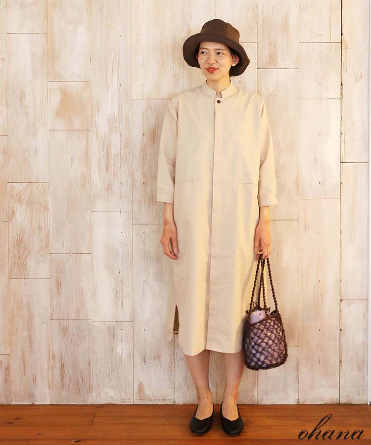 ブルーブルーエジャパン公式 En Twitter 夕方からのおトクweek 本日の おトクweek アイテムはウェア シンプルなデザインのワンピース ワンピースとしてはもちろん羽織りにもおすすめ 綿ナイロン前開きワンピース 9 800円 6 15 月 朝10時迄 10 Off8