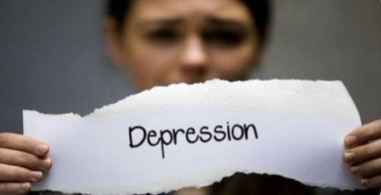 Asadbukhari3131's tweet photo. Students in home learning are experiencing an amount of stress, anxiety, and pressure to take on new responsibilities with limited time or resources

 #PSFforStudentRights
#ResolveIssuesOfStudents 
#HumanityOverExamsICAP 
#HEC_PromoteToNextSemester https://t.co/le9p6etFQt