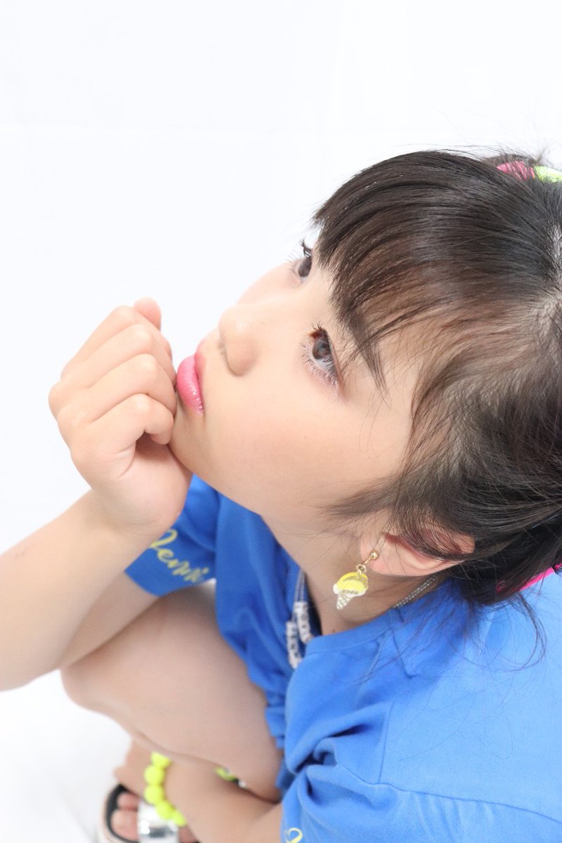 なつき なにしよっかなぁ 横顔 小学生 Js5 なつき なつき なにしよっかなぁ 横顔 小学生 Js5 なつき