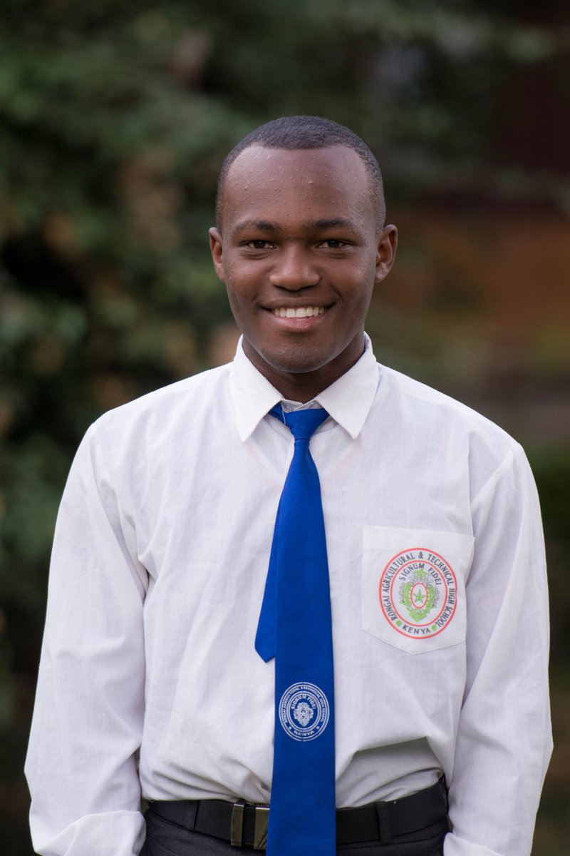 PowerOfOneKenya's tweet photo. Amos Ngure, a Form 4 student at Rongai Boys High School , has taken advantage of the school break due to the Covid-19 pandemic to teach underprivileged primary school students in Kiandutu, his home area.
@GivingEducation
#PowerOfOneKenya
#COVID19
https://t.co/wUOn0d7qLo https://t.co/3mTSLV60wg
