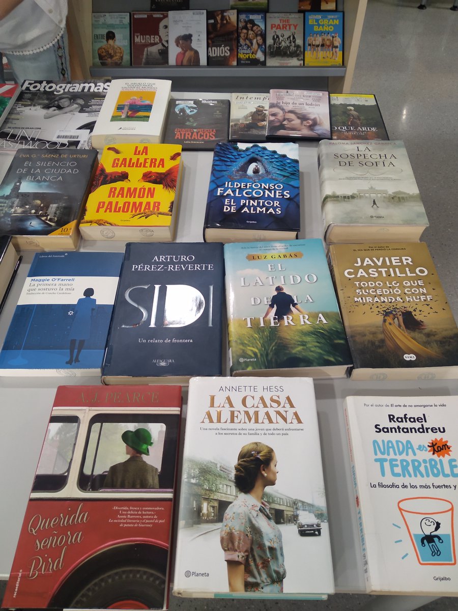 QUARANTENA SUPERADA‼️💪
Com sabeu, els llibres i documents retornats passen 15 dies de quarantena i des del dilluns estem obrint caixes noves cada dia, amb títols de novetats esperant-vos!!
No tardeu, que volen
#bibliotecadexirivella #xirivella