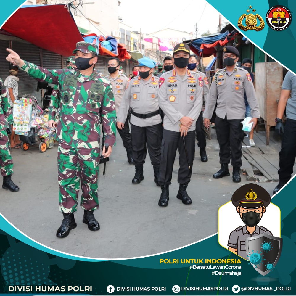 HumasPadang's tweet photo. Kapolri dan Panglima TNI Tinjau Pasar Tanah Abang Pastikan Penerapan Prosedur Standar New Normal

#TNIPolriKawalNewNormal https://t.co/FIr0cDsHdv