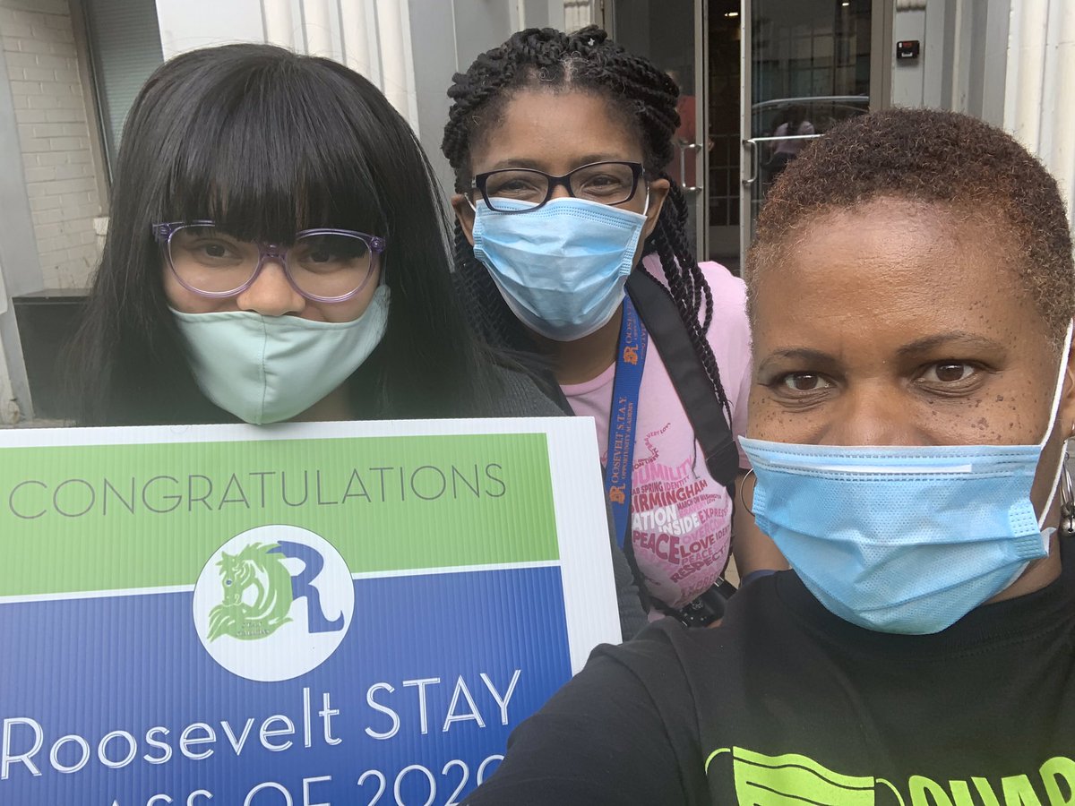 GPSTAYDC's tweet photo. Congratulations to #RSTAY Class of 2020!! 🎊🎉🎊🎉🎊 Our administration and staff surprised our students with their caps, gowns and a few gifts to celebrate their achievement!!! #Classof2020 #STAYSTRONG #STAYREADY @DCCollegeCareer @DCPSChancellor https://t.co/N9QSquiPIq