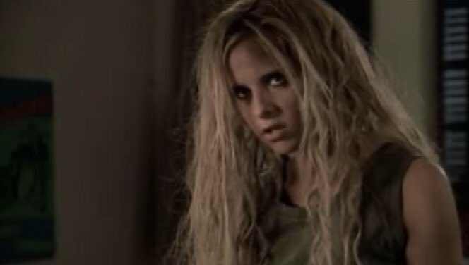 jennferatu's tweet photo. S4 E5 - Beer Bad
This episode is really dumb, but I love it!!
Regular Human Bartender Xander brought back some of my old server anxiety. And some unpleasant hangover memories.
Parker is NOT a good guy and OMG IS THAT KAL PENN???
#BuffyFirstWatch https://t.co/PeWJtbteWs