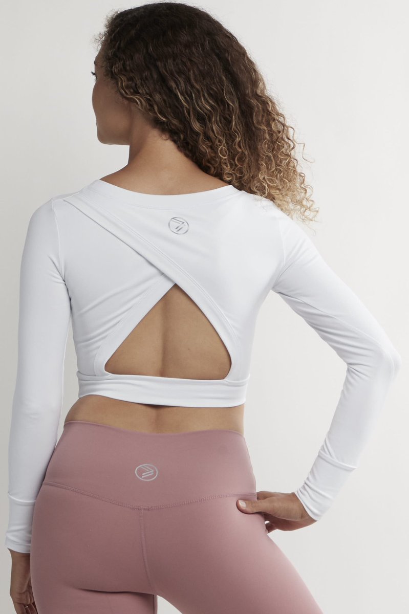 sfelsinger's tweet photo. Friyay Day! 6/12/2020 Savvi Release 
Link in bio
#Summer #Fitness #Training #ActiveWear https://t.co/DgNFRcjcjV