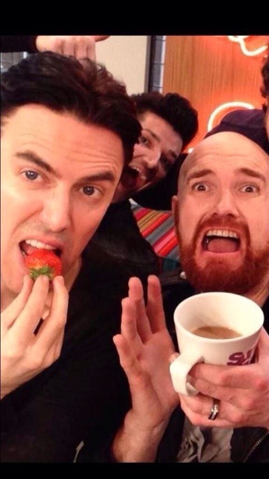 HolstersWenda's tweet image. Good morning, happy Friday @glenofthepower @thescript_danny @thescript #thescriptofficial #thescript #glenpower #dannyodonoghue #marksheehan #bestbandinthewholeuniverse #myfavs #missthem