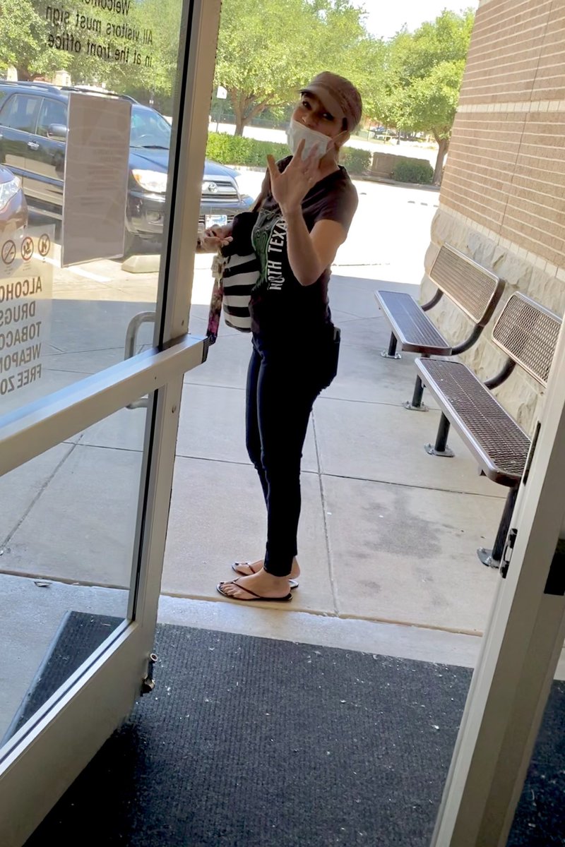 JeffMinn's tweet photo. Farewell Ms.Williams! Thank you for pouring your heart/soul into VP@C the past 5 yrs. Lives were not only touched, but saved by your commitment to serve others. While your “assignment” here has come to an end, your impact will live on. Wish you all the best on your new adventure! https://t.co/DGTedND12b