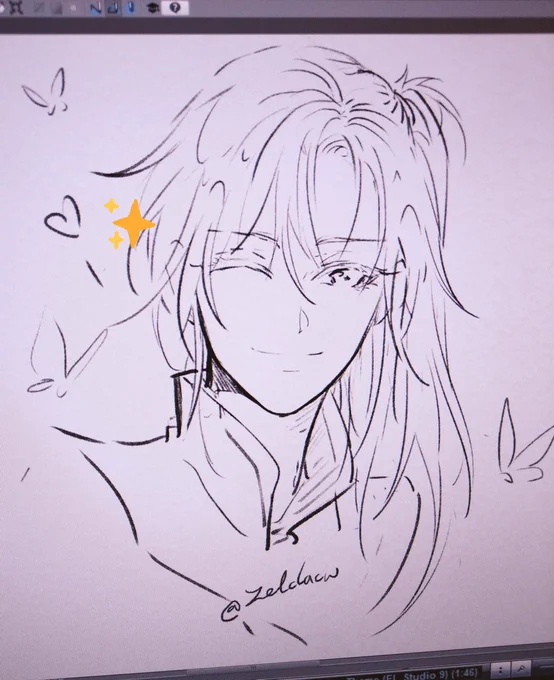 *wink~ First time doodling teen form fafa....I think....

My home WiFi died.....so I can only take picture and post by phone  _(:з」∠)_ 
WiFi pls come back soon..! 