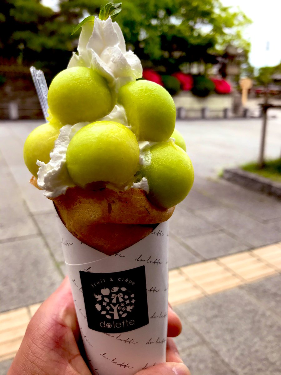 saeki64363216's tweet photo. 長野県善光寺仲見世店通り店
【九九や旬粋】内fruit&crepe 「do lette」
https://t.co/y2NCnMaCpT
メロンボールクレープ🍈季節限定🌴メロンごろっとおいしー😋
#長野県 #季節限定 #メロン #クレープ #九九や旬粋 #dolette #夏 https://t.co/LUrj1aN2Ng