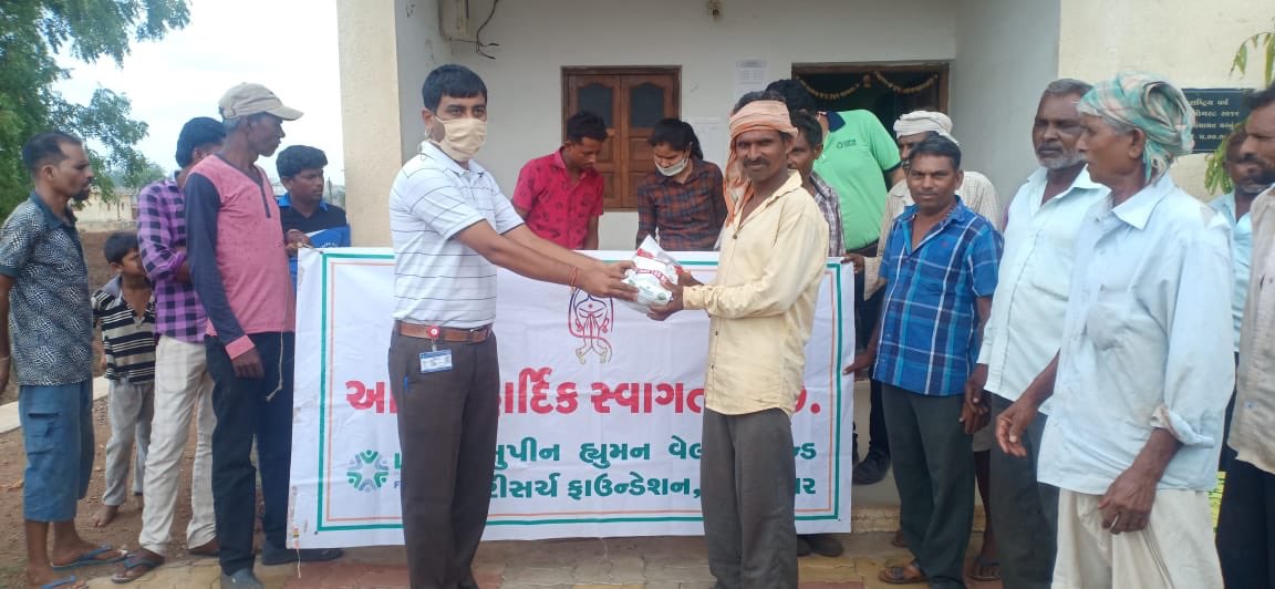 LupinCSR's tweet photo. #LHWRF Ankleshwar supported 509 farmers with Kharif seeds at Netrang cluster
#Farmers #agriculture #FoodSafety #AgriRevolution #cultivation #farming #ServingHumanitySelflessly https://t.co/xHmxJFUcwI