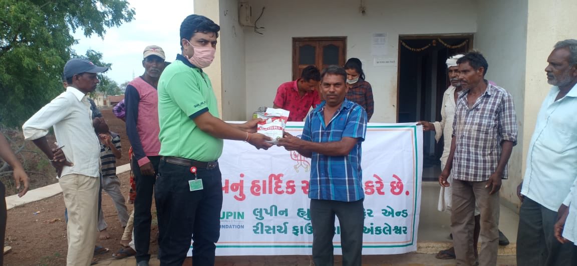 LupinCSR's tweet photo. #LHWRF Ankleshwar supported 509 farmers with Kharif seeds at Netrang cluster
#Farmers #agriculture #FoodSafety #AgriRevolution #cultivation #farming #ServingHumanitySelflessly https://t.co/xHmxJFUcwI