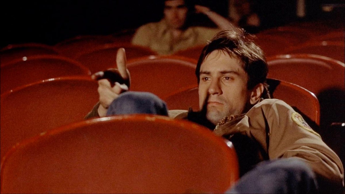 CinemaTruffaut's tweet photo. 90 dies després, el projector es posa en marxa i la pantalla s'il·lumina de nou. Avui, per fi, el cinema torna a Girona. Torna la màgia. Us hem trobat a faltar! #ReobreElTruffaut #cinema #cultura https://t.co/MXiWTeyUQS