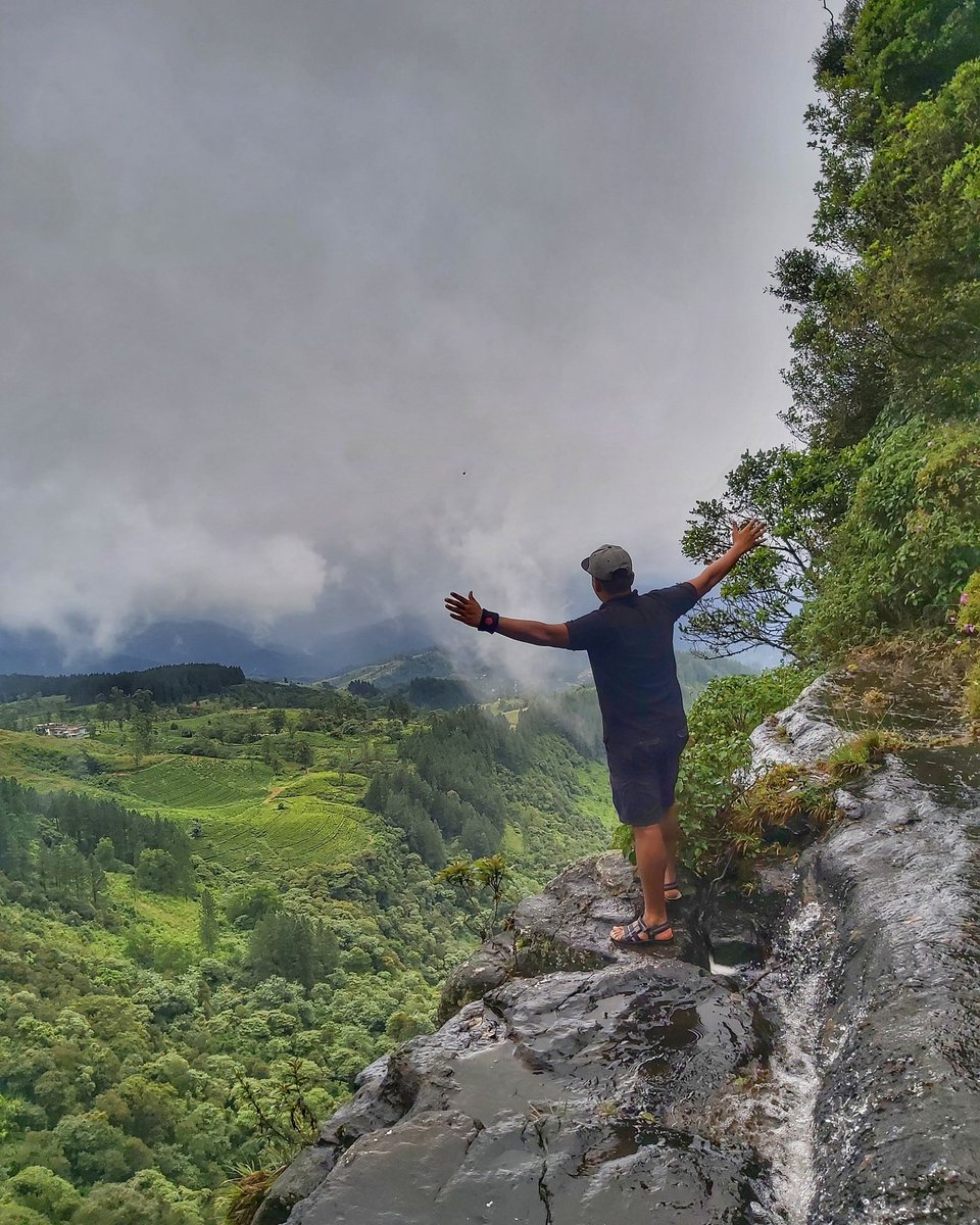 WithSuppa's tweet photo. Adventures at Knuckles Mountain Range with offtrek camping and adventure 😍🍃 https://t.co/UhiDIKK8K6