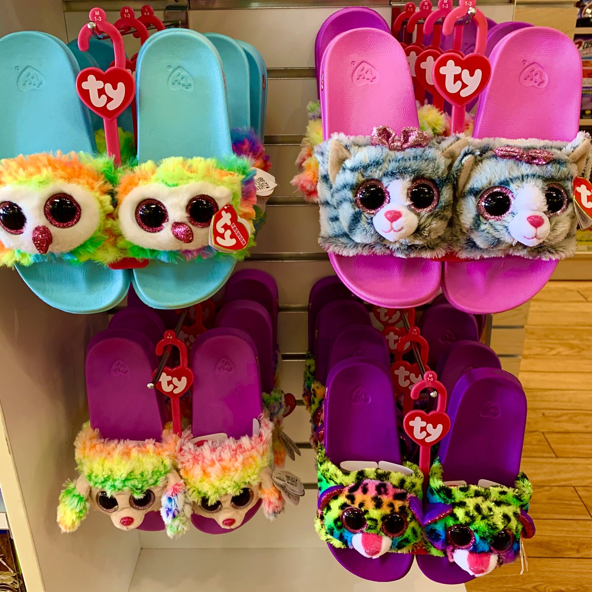 LEToys_Sarasota's tweet image. Chill by the pool in style! #pool #poolslides #ty